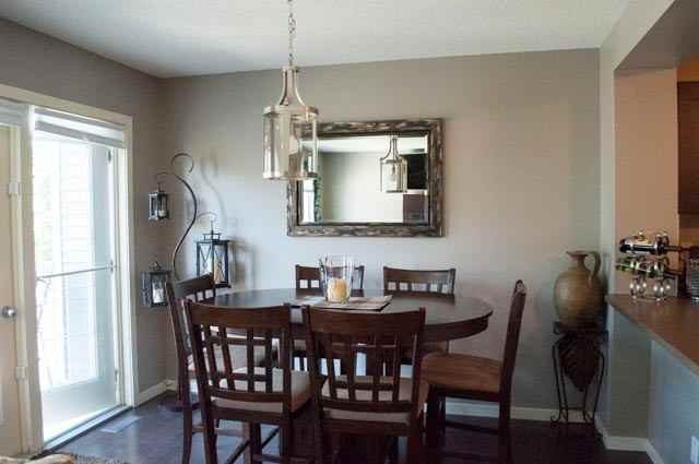 22 River Heights Crescent - Photo 2 of 16