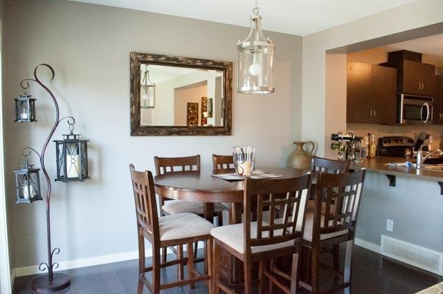 22 River Heights Crescent - Photo 3 of 16