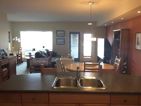 801 11 St - Photo 3 of 8