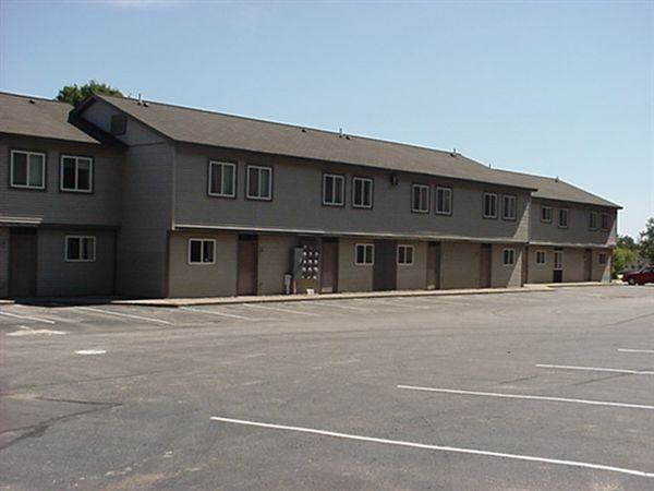 Hillside Student Apts. - Photo 2 of 3