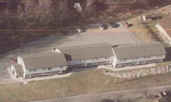 Hillside Student Apts. - Photo 3 of 3