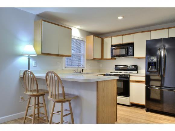 3 Gleneagle Dr - Photo 2 of 16