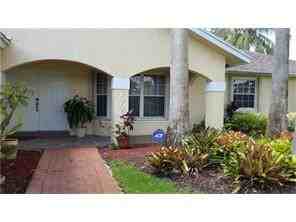 19960 NW 4 St #19000 - Photo 3 of 8