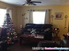 1135 W 2nd St - Photo 3 of 14