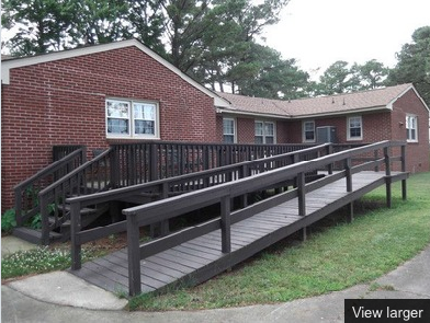 144 Wind Mill Point Rd - Photo 3 of 7