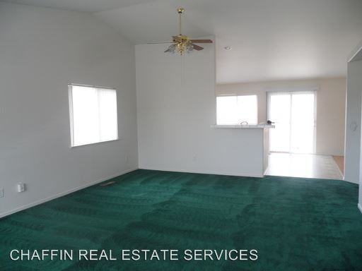 302 Emigrant Way - Photo 2 of 7