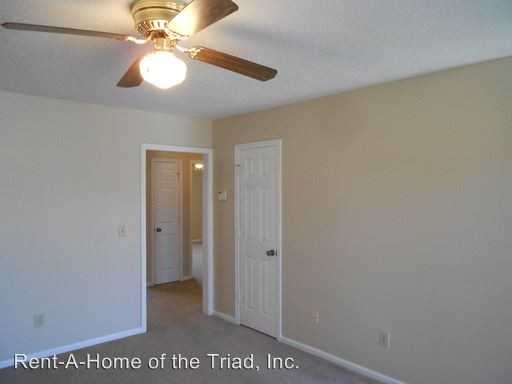 675 Mystic Dr - Photo 3 of 21