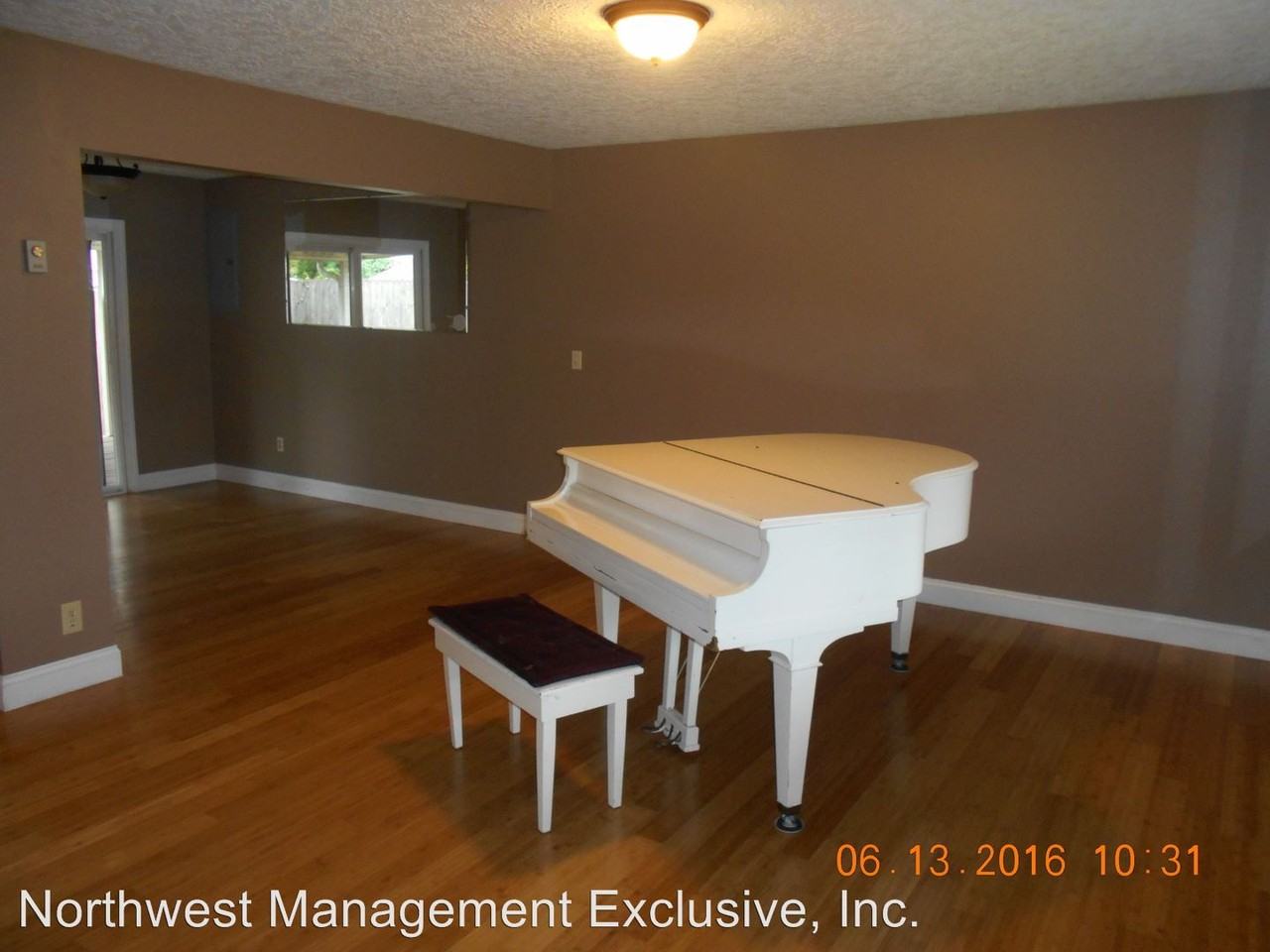 9903 St Helens Ave - Photo 2 of 17