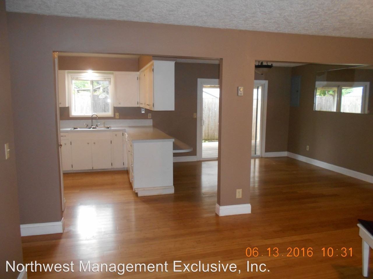 9903 St Helens Ave - Photo 3 of 17