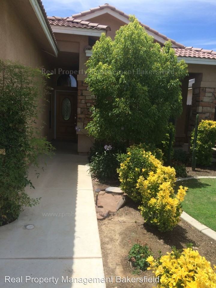 553 Shady Meadow Ct - Photo 2 of 18