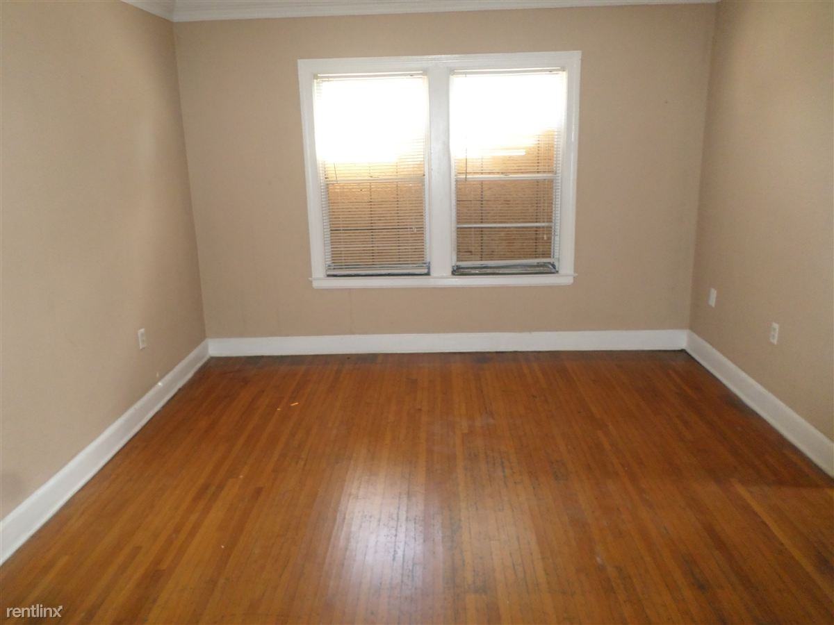 1175 Knox Ave - Photo 3 of 9