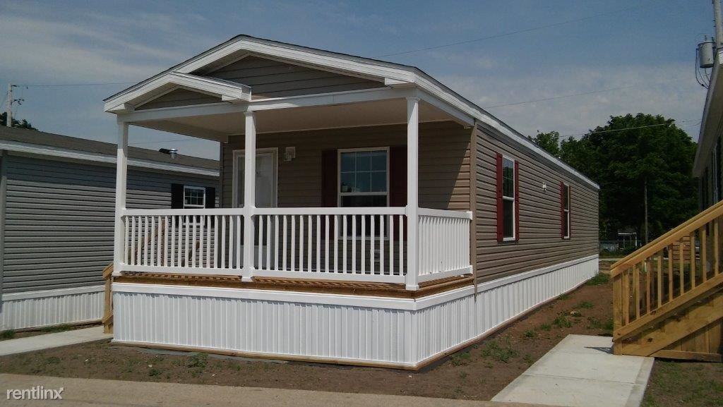 Whispering Pines - Photo 2 of 8