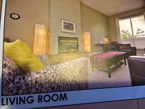 4127 122 St NW - Photo 3 of 8