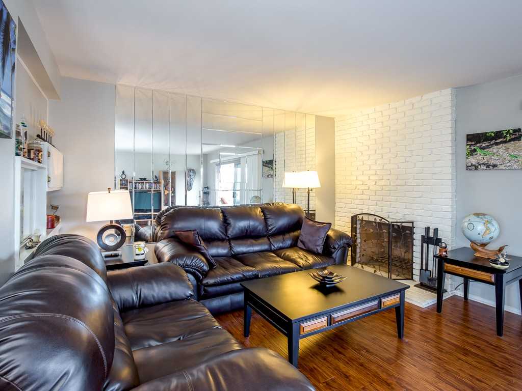 23046 Nadine Cir - Photo 3 of 21