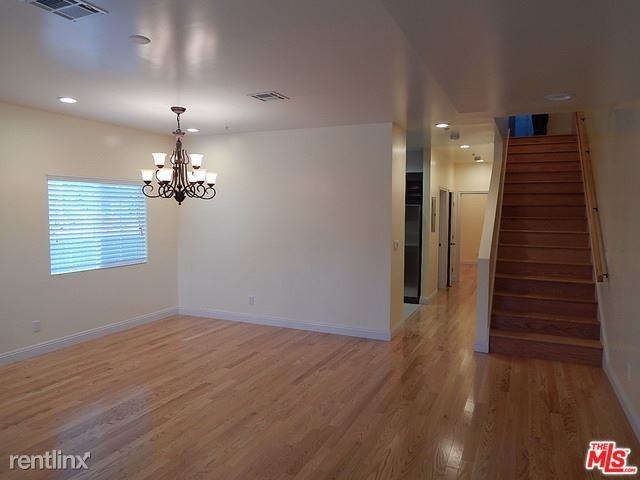 2018 Hillcrest Dr - Photo 3 of 3