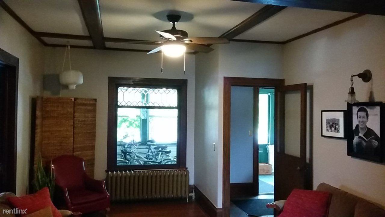 3000 James Ave S - Photo 2 of 7