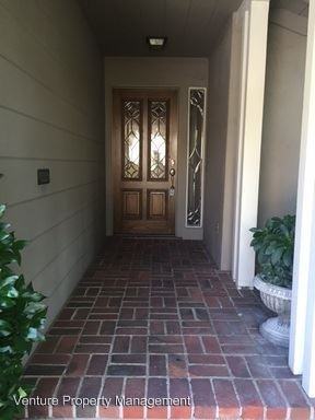 1637 Escobita Ave - Photo 2 of 26