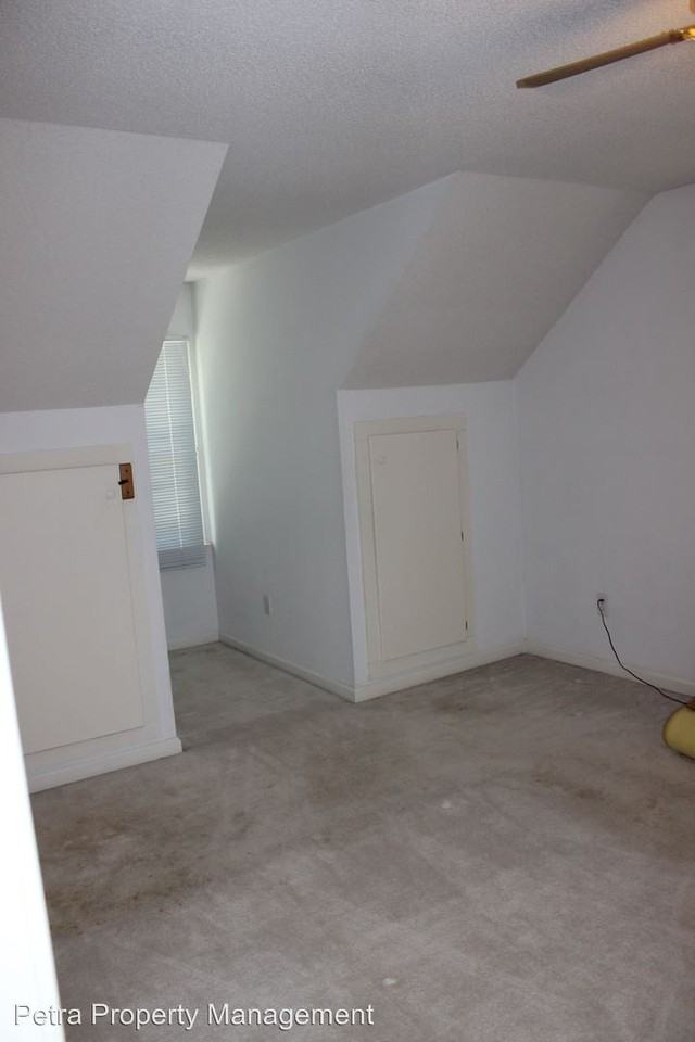 102 Ridgewood Trail - Photo 2 of 6