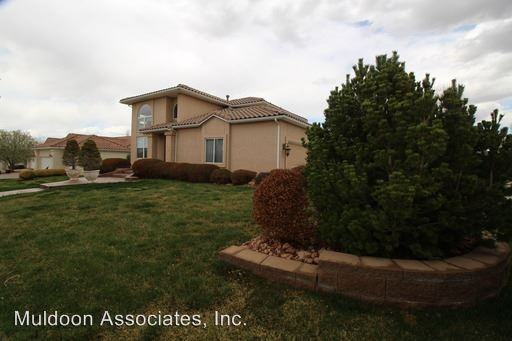 1 Royal Troon Ct - Photo 2 of 29