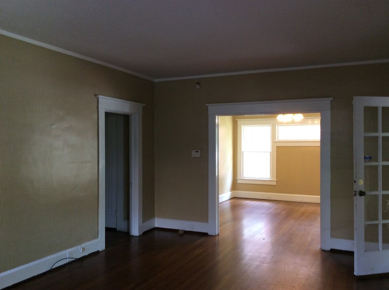 875 7th St W - Photo 2 of 10