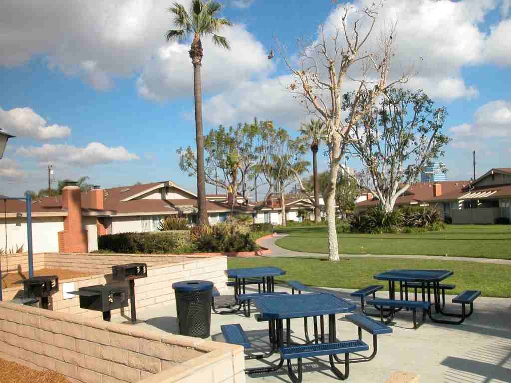 Arroyo Vista - Photo 2 of 10