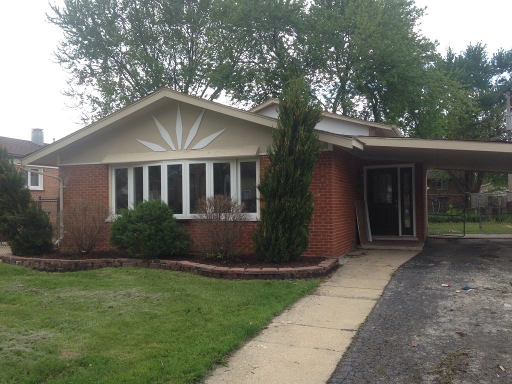 3416 W 124th St - Photo 2 of 11
