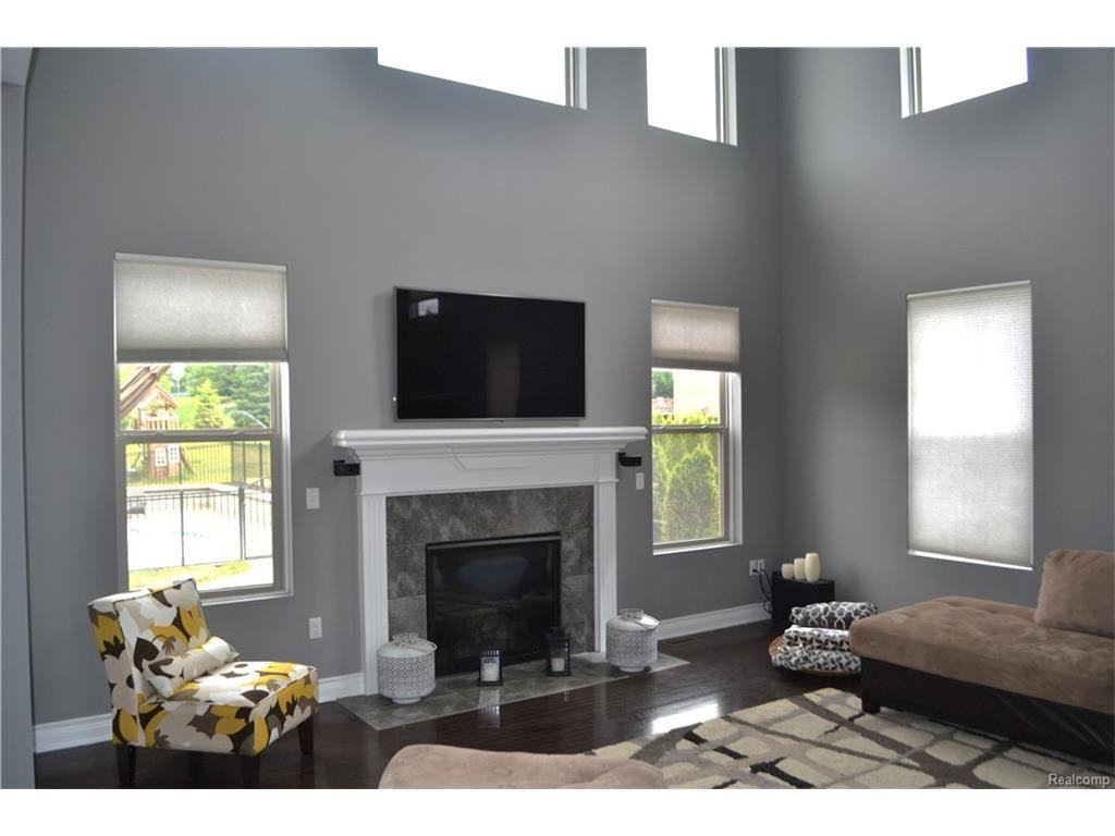 110 Fieldway Ct - Photo 2 of 18