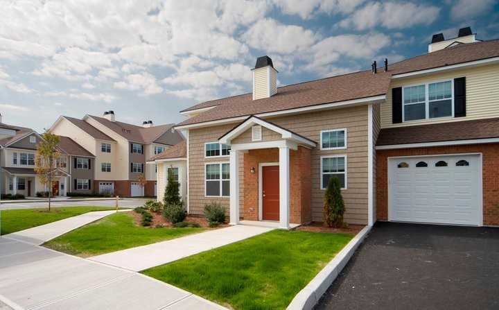 17110 Patriot Way #17110 - Photo 2 of 14