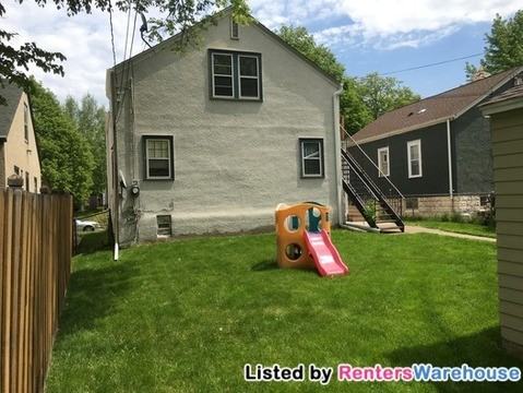 2510 NE McKinley St - Photo 3 of 10