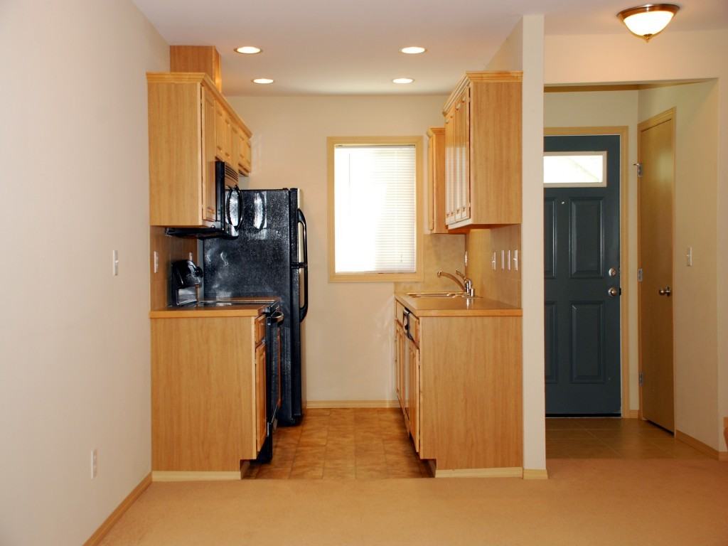 Chicago Heights Townhomes - Photo 2 of 12