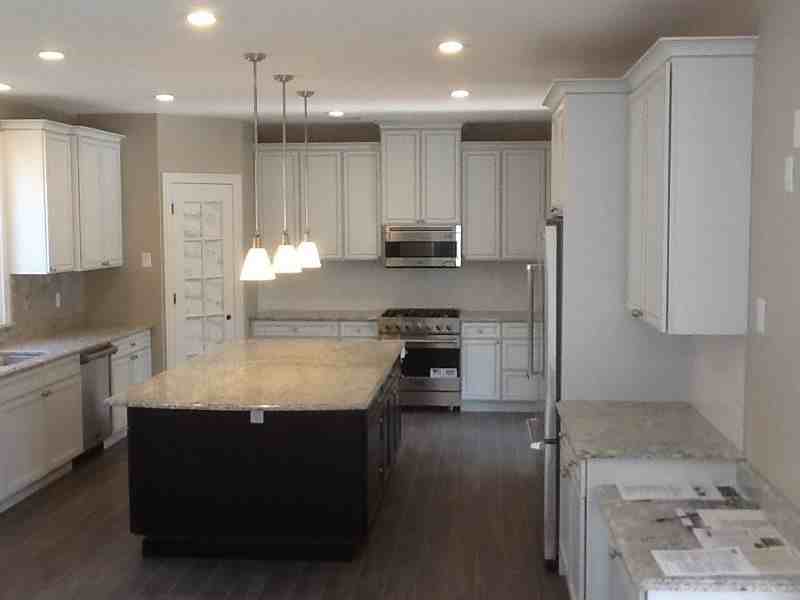 109 Morris Turnpike - Photo 2 of 14