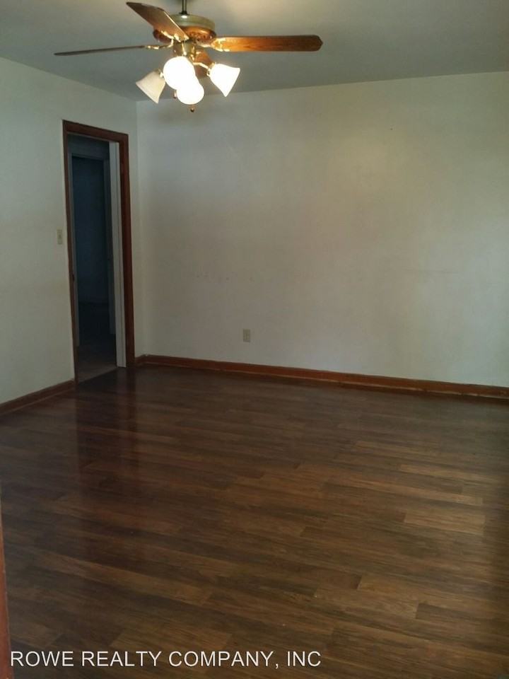 830 Turner Rd - Photo 2 of 9
