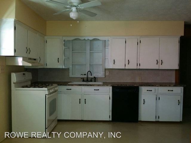 830 Turner Rd - Photo 3 of 9