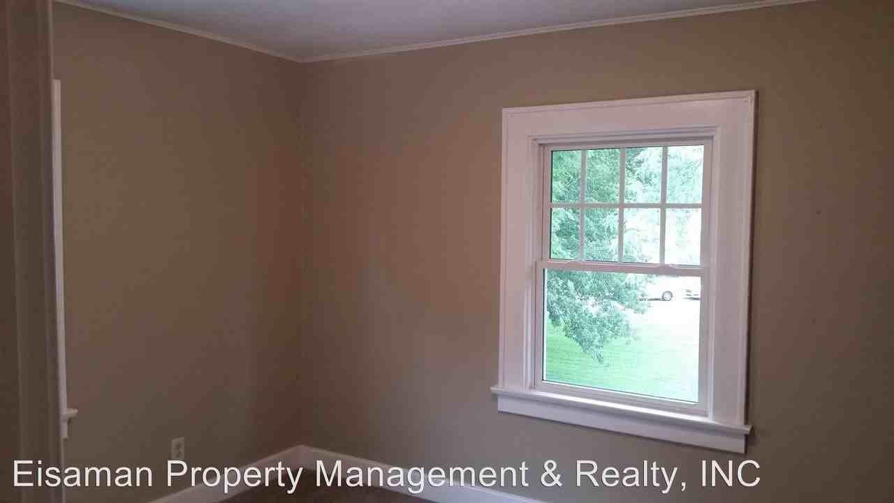 212 McKinnie Ave - Photo 3 of 12