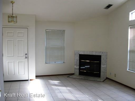 7946 Leona Way - Photo 3 of 10