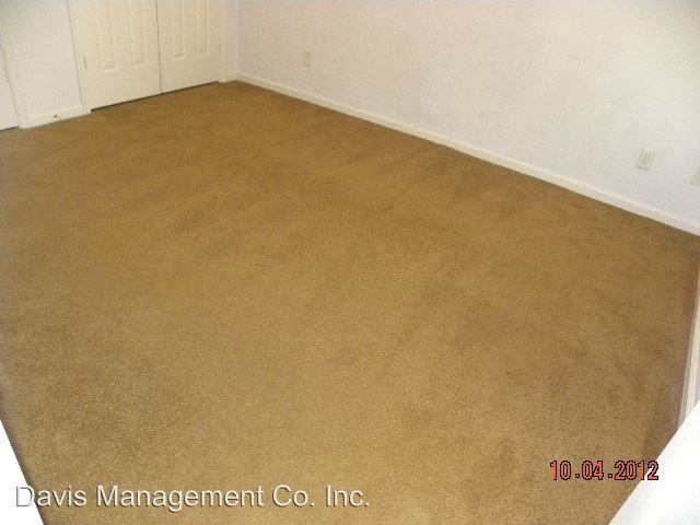 206 Cove Terrace - Photo 3 of 16