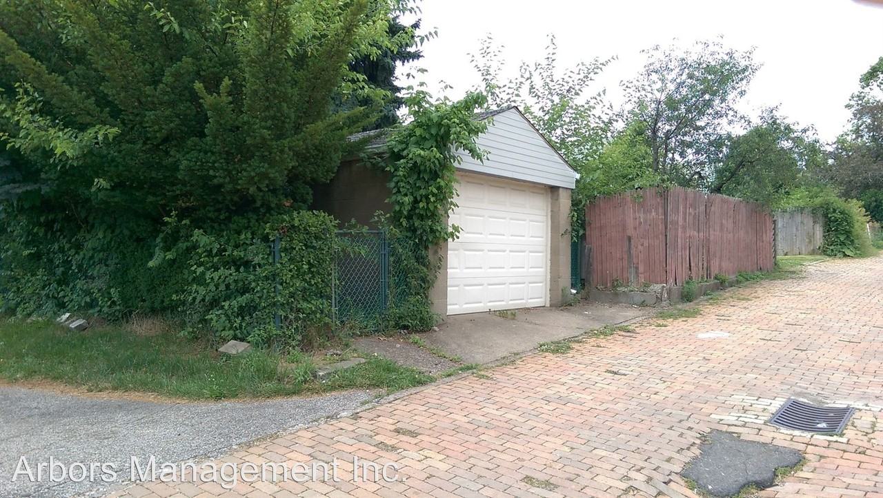 7314 Schley Ave - Photo 3 of 3