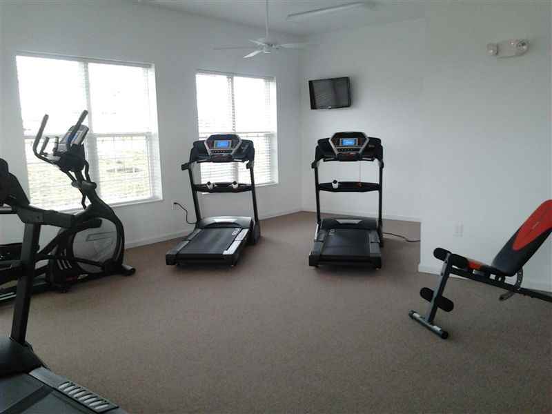 The Villas of Carbondale - Photo 3 of 4