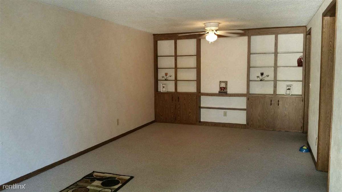 Capital Ridge Apartments - Photo 2 of 12