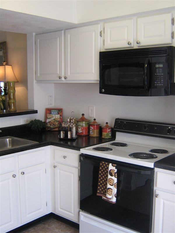 The Terrace At Olde Battleground - Photo 3 of 11