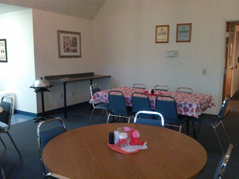 Bourbon Garden Court - Photo 3 of 8