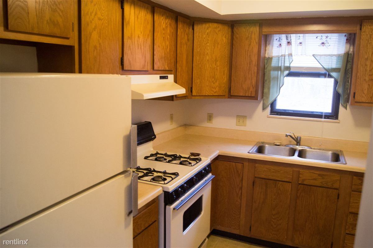 Village View Apartments - Photo 3 of 5