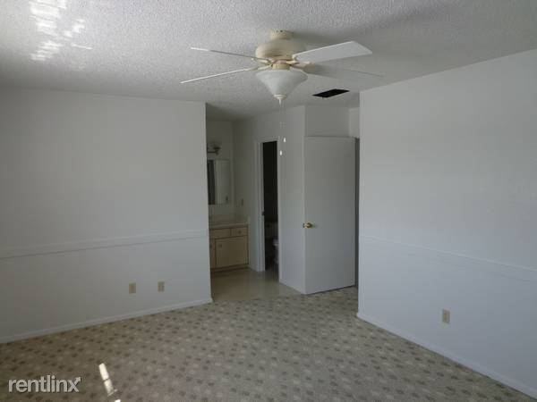 Melrose Place Apartments - Photo 3 of 9
