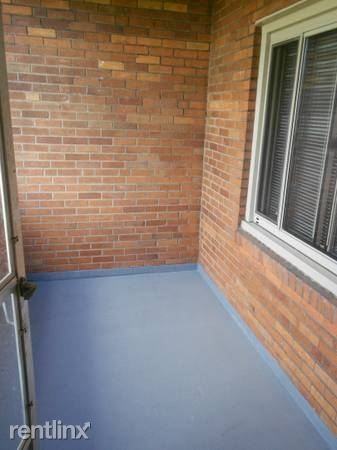 60 Academy Ave - Photo 2 of 8