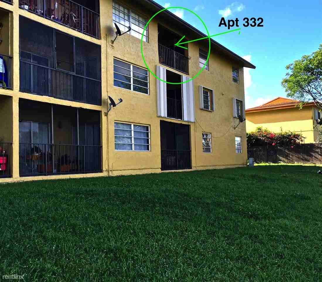 continuum Condos - Photo 2 of 10