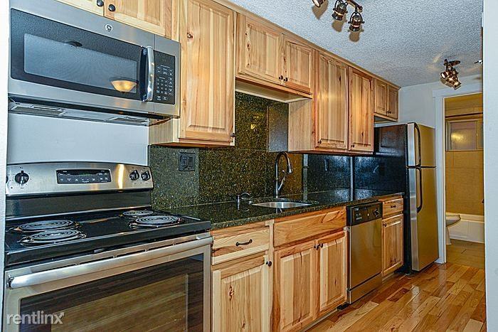 Vela on Pearl - Photo 2 of 23