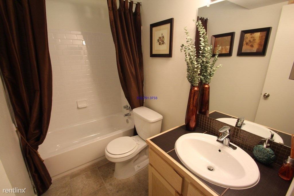 1111 W 10th St - Photo 2 of 4