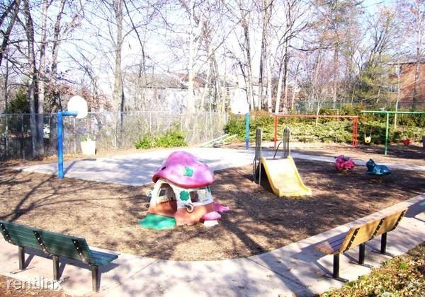 Old Centreville Gardens - Photo 3 of 7