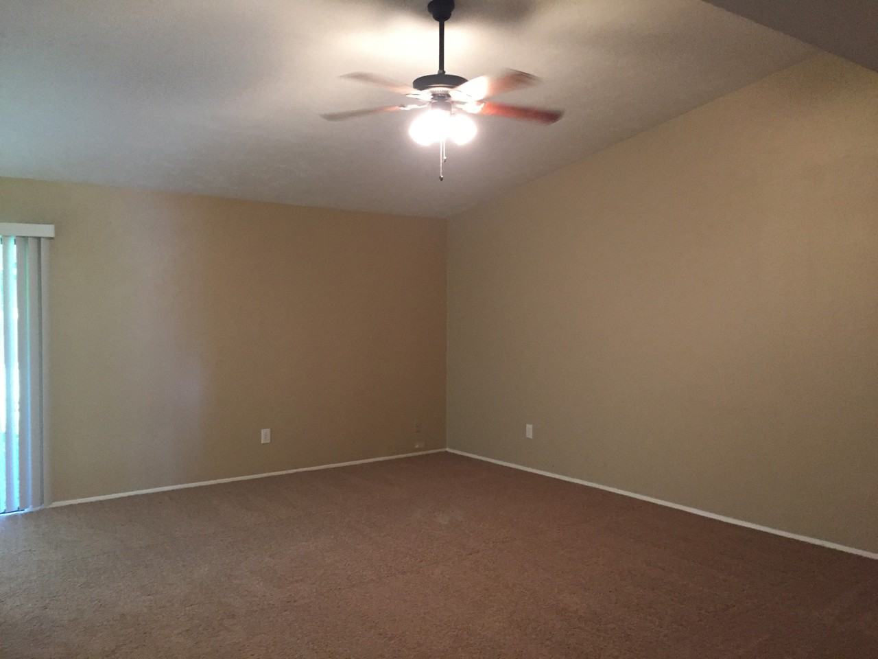5019 Forthbridge Dr - Photo 3 of 12