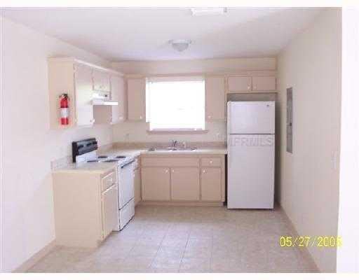 4933 5th St - Photo 3 of 4